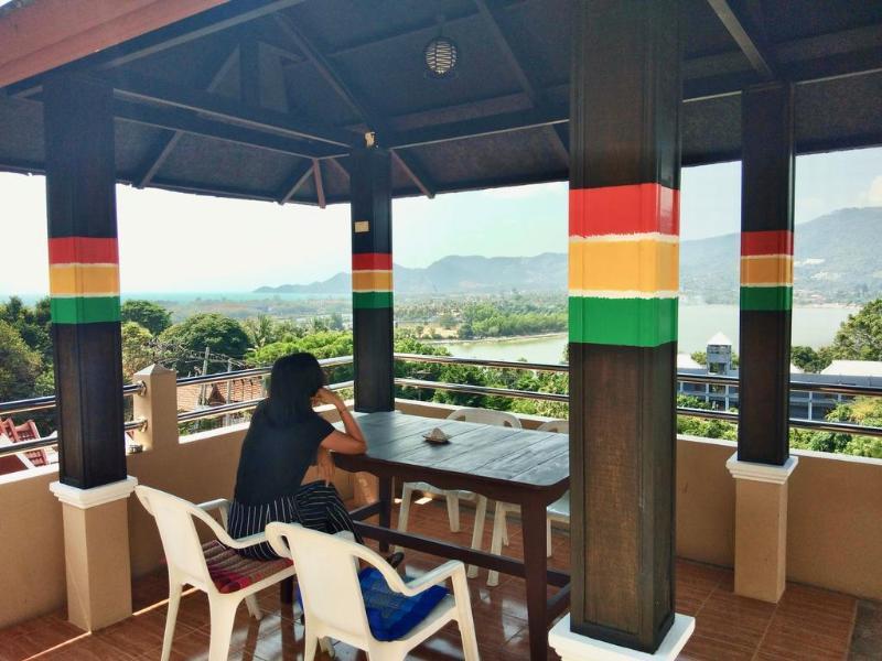 Rasta Hotel Koh Samui Buitenkant foto